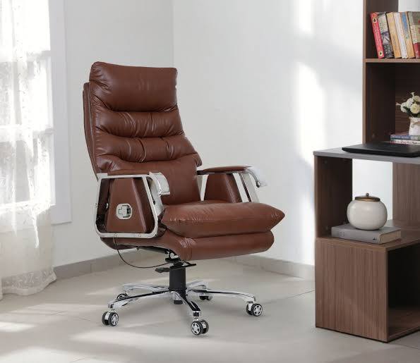 Best Quality Revolving Chair supplier, wholesaler in Gujarat, India
